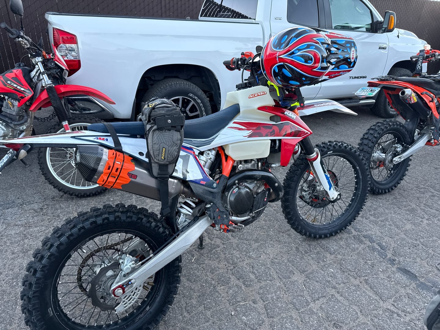 Customer photo review of Goldentyre GT333 Rear Tires - "Triple 3" G.O.A.T Offroad Tires for Enduro & Desert