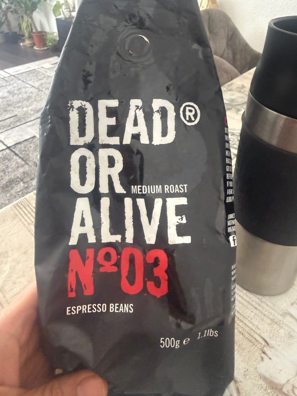 Customer photo review of DEAD OR ALIVE COFFEE No3 – Espresso Blend, 100% Robusta, Medium-Dark Röstung, säurearm, für Vollautomat & Siebträger