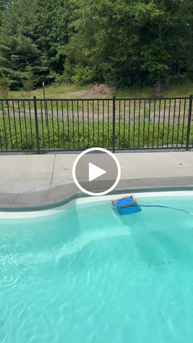 Customer video review of Dolphin M600 Robotic Pool Cleaner - Enhanced Warranty