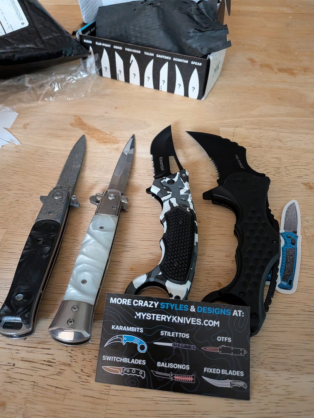 Customer photo review of KARAMBIT MYSTERY BOX™