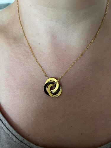 Customer photo review of Collar Amity - Personalizado