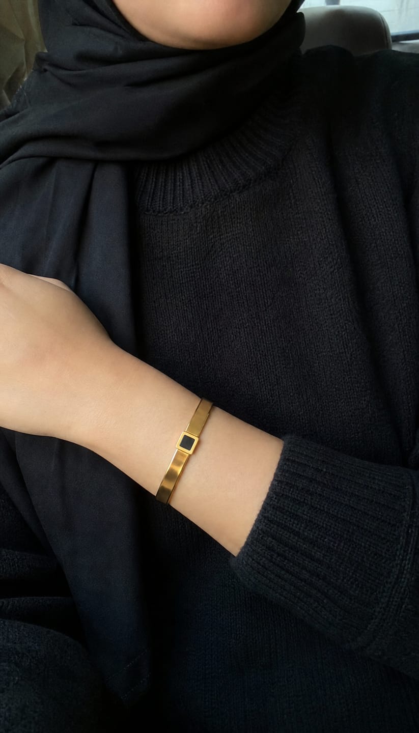 Customer photo review of Al-Haqq Al-Mubin Bracelet (for Woman)