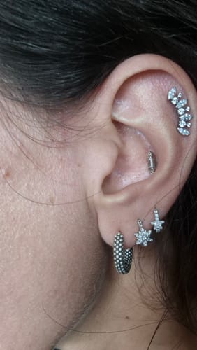 Customer photo review of Pendientes Aros Bolitas