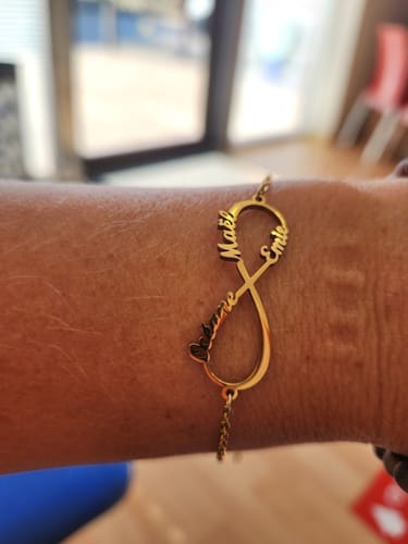Customer photo review of Pulsera Infinito - Personalizado