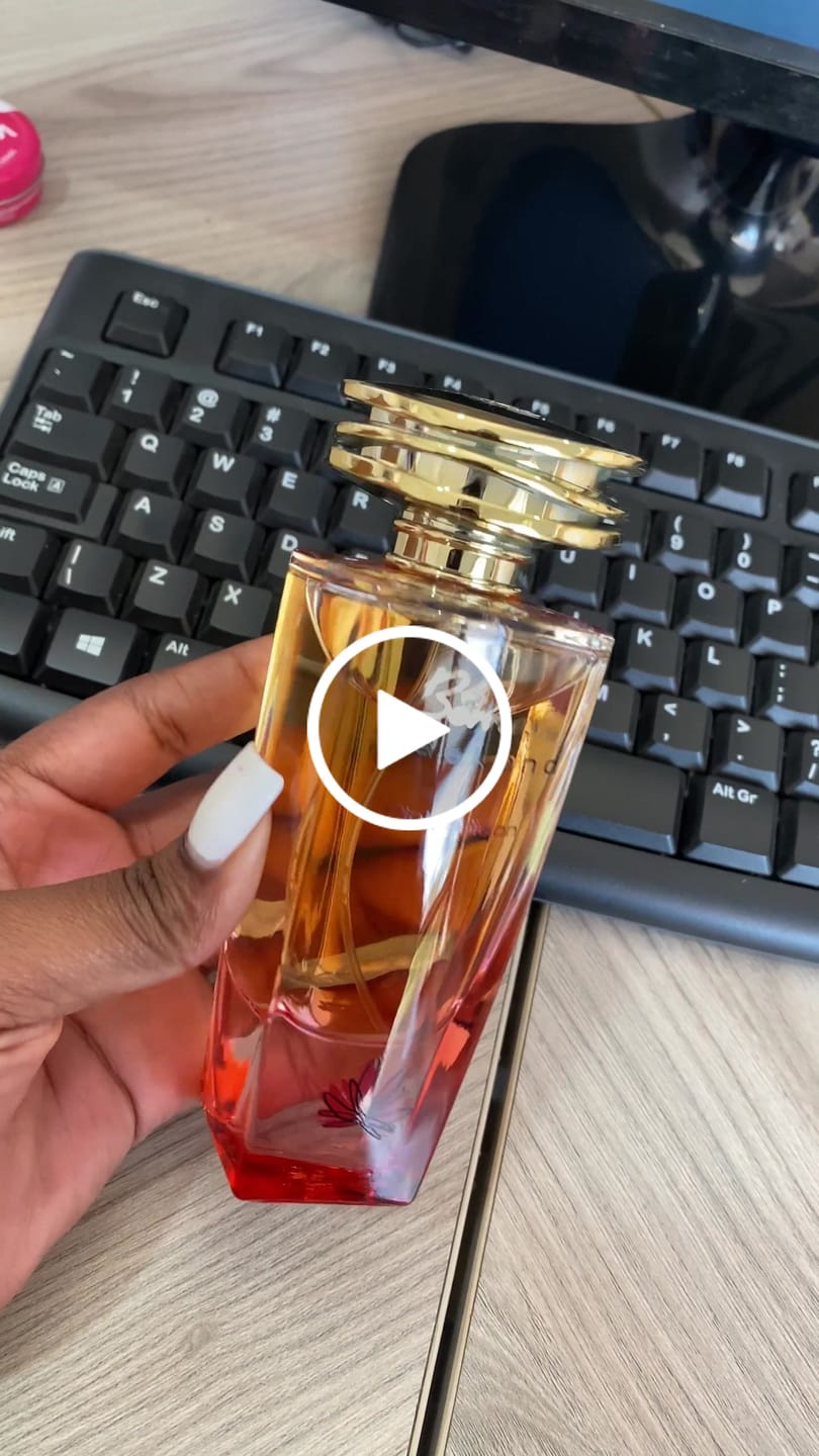 Customer video review of Berries Weekend Pink Edition Eau De Parfum 100ml - Fragrance World