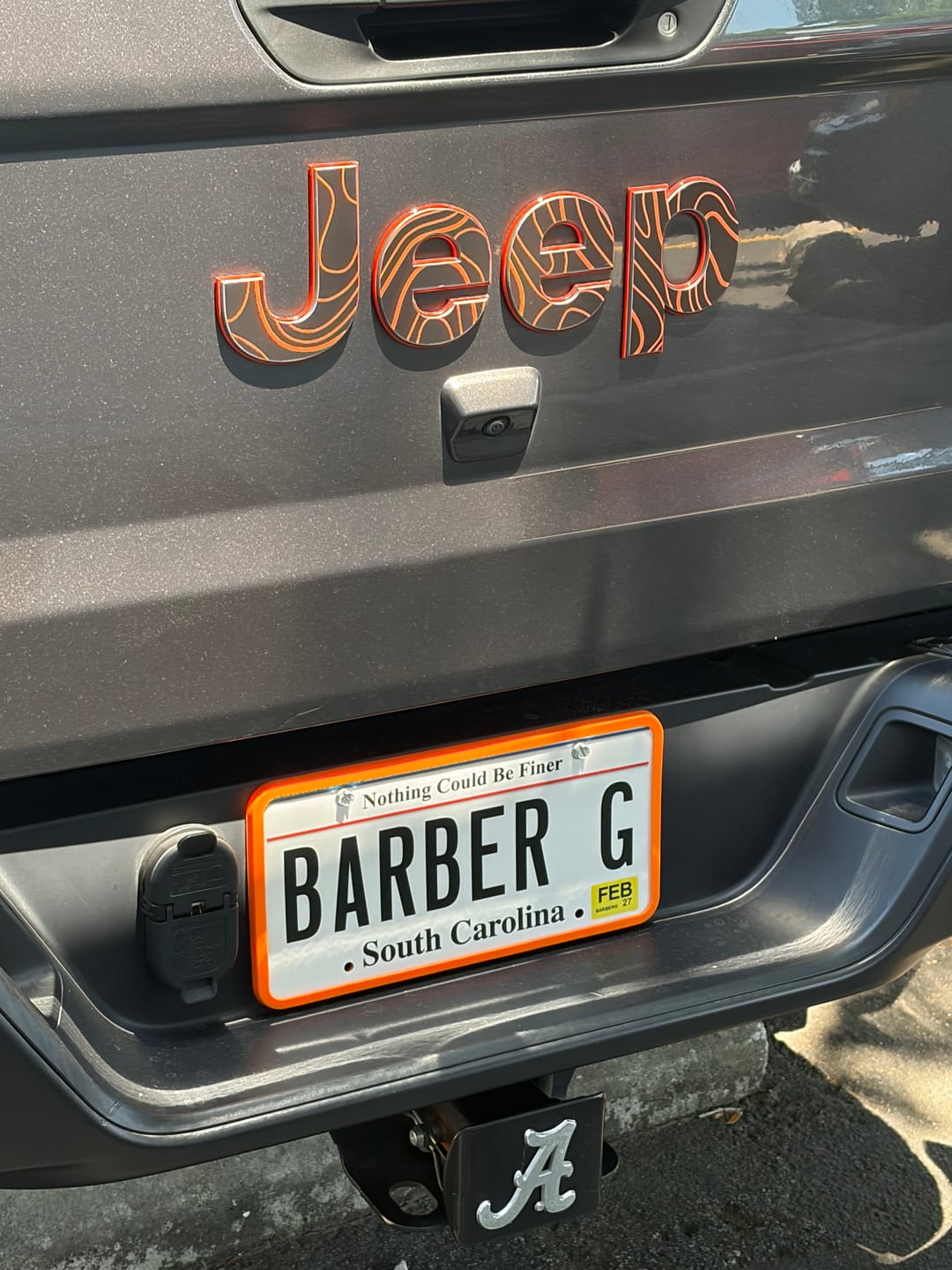 Customer photo review of JEEP Gladiator Emblem Overlay Decal Set | Fits 2020+ Jeep Gladiator
