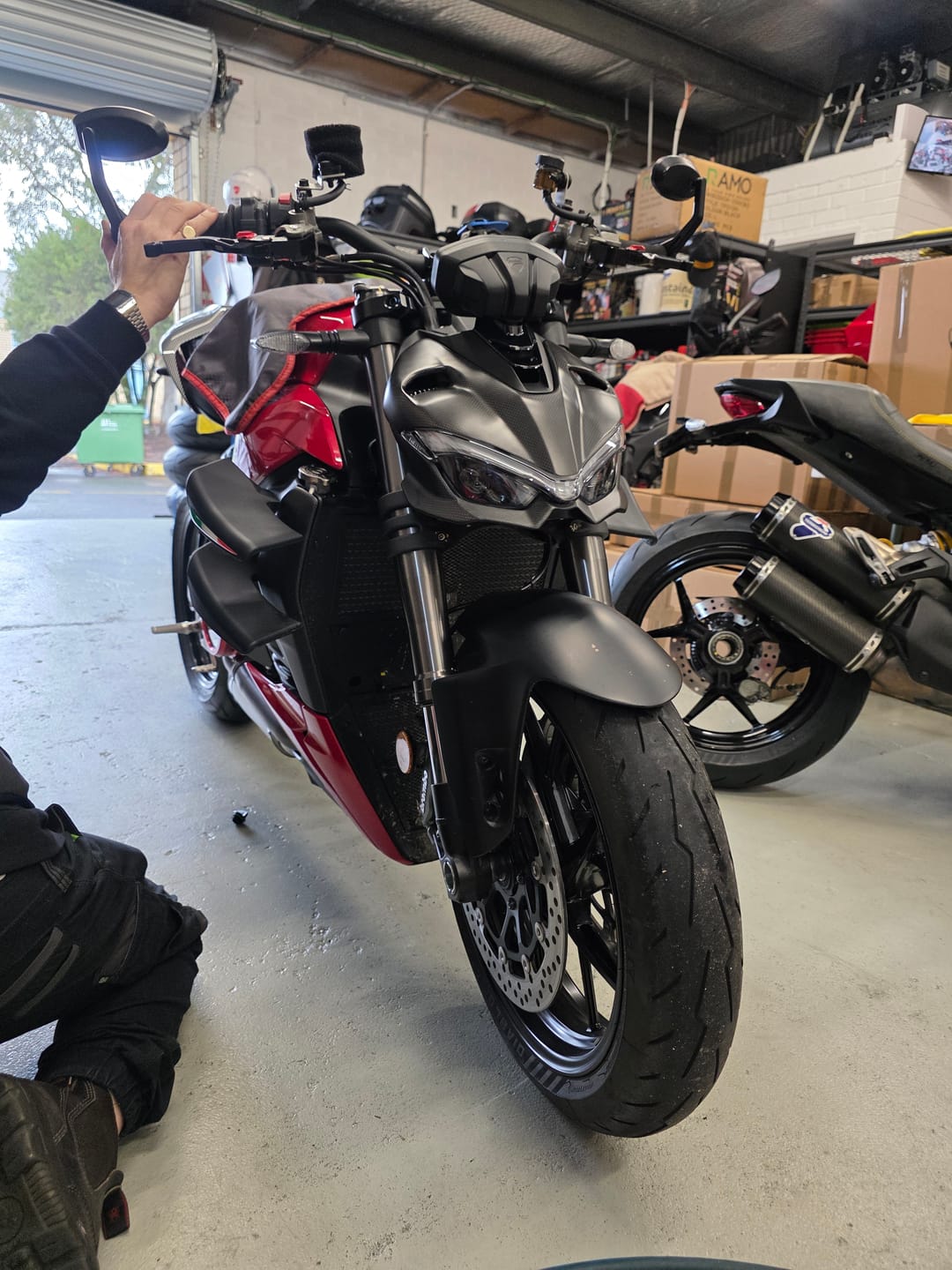 Customer photo review of EVOS Short Levers for Ducati Panigale / Streetfighter & More