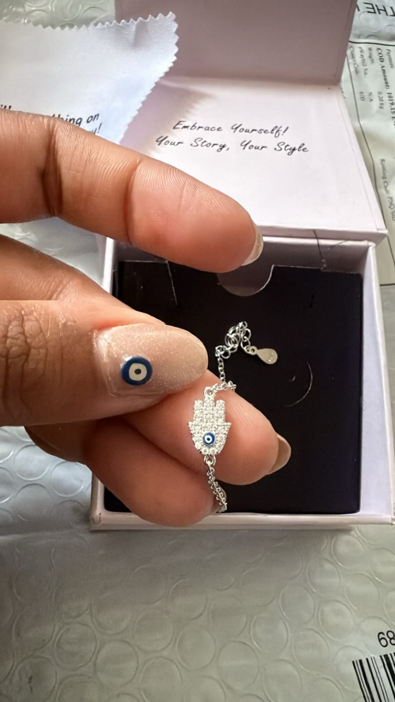 Customer photo review of Hamsa Evil Eye Bracelet