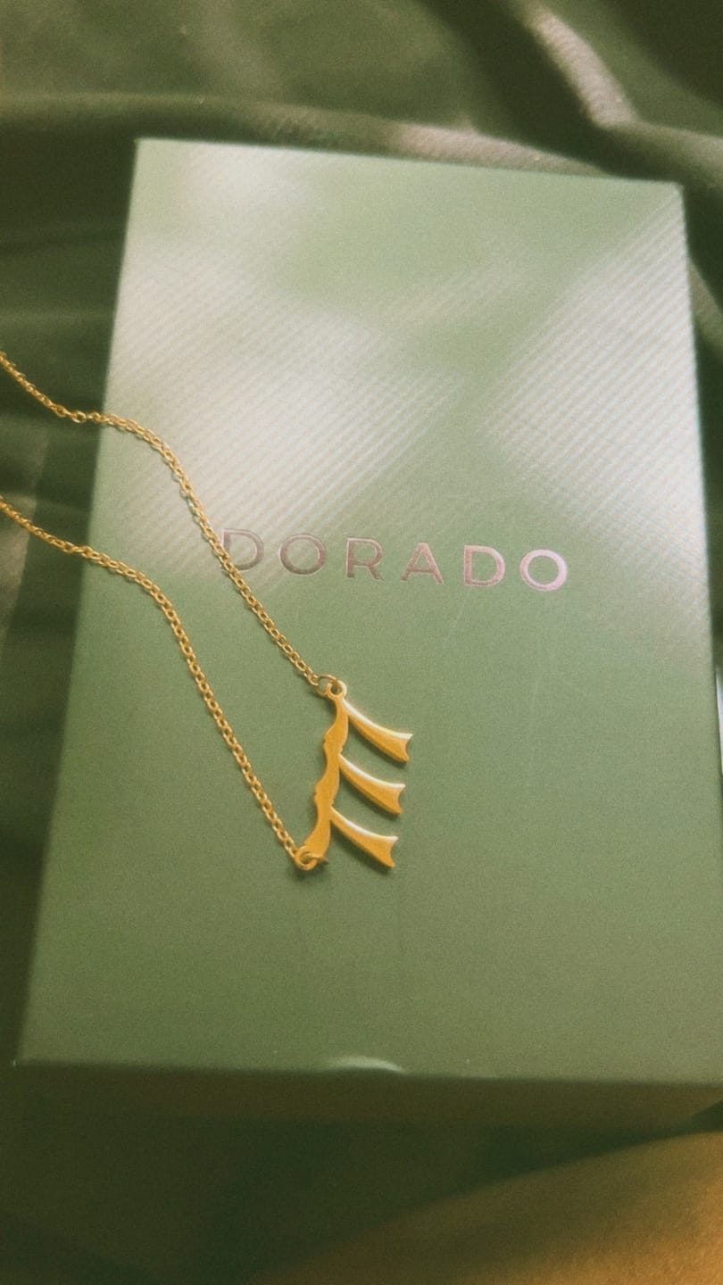 Customer photo review of Royal Name Necklace