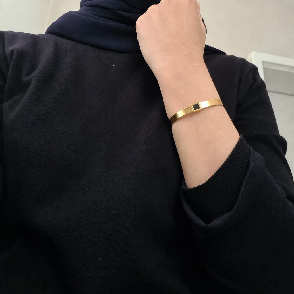 Customer photo review of Al-Haqq Al-Mubin Bracelet