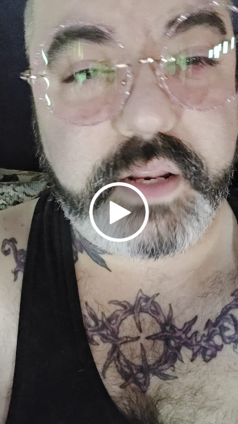 Customer video review of Nora Brille