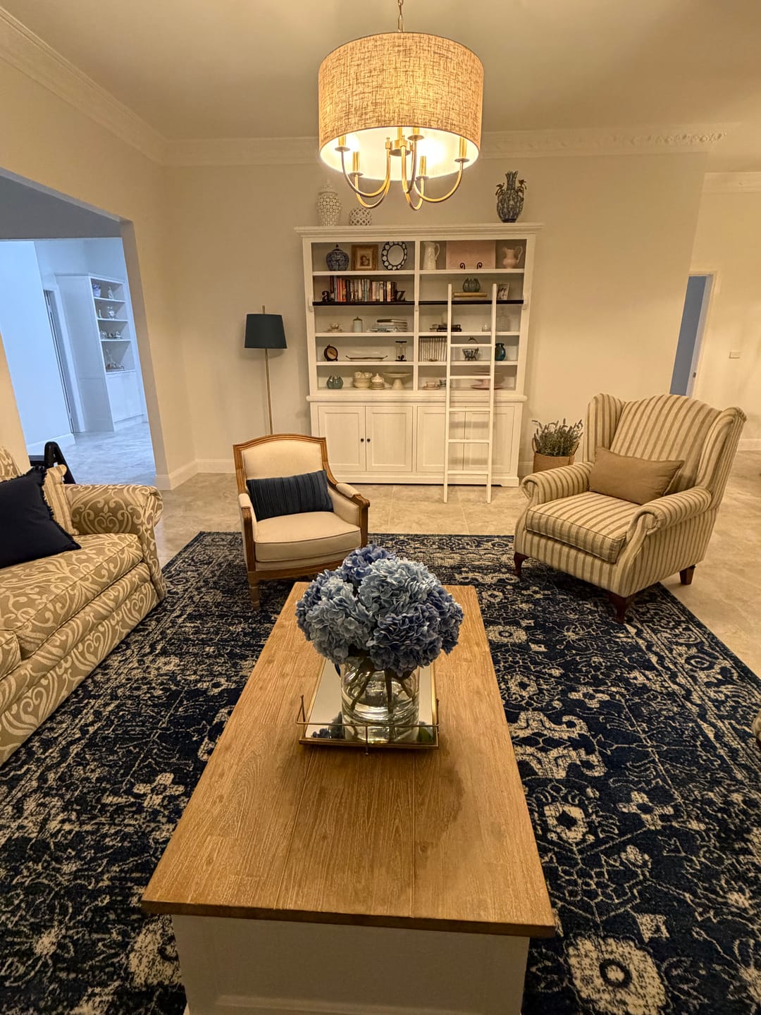 Customer photo review of Oasis Navy Transitional Rug