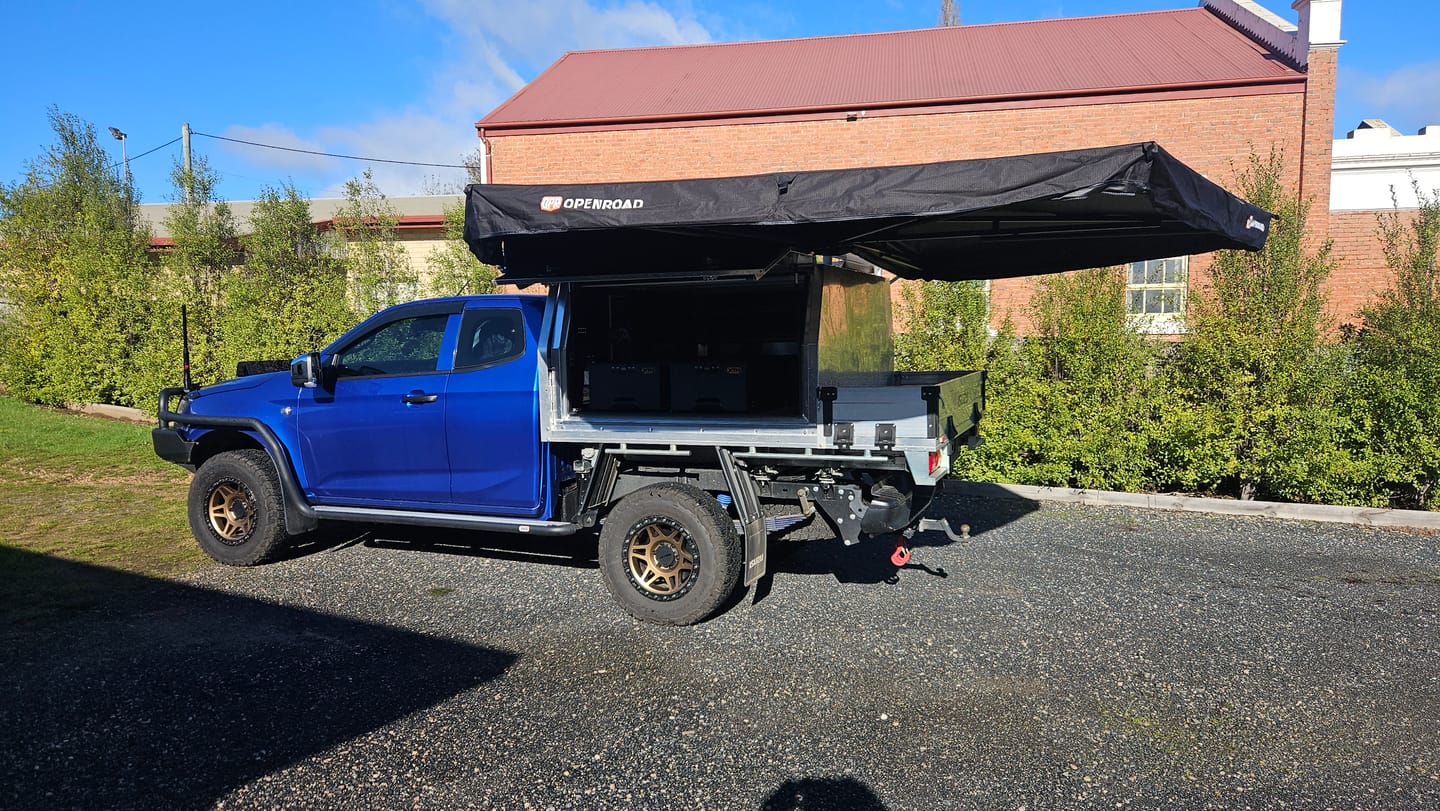 Customer photo review of OPENROAD  270 Free Standing Awning for Camping