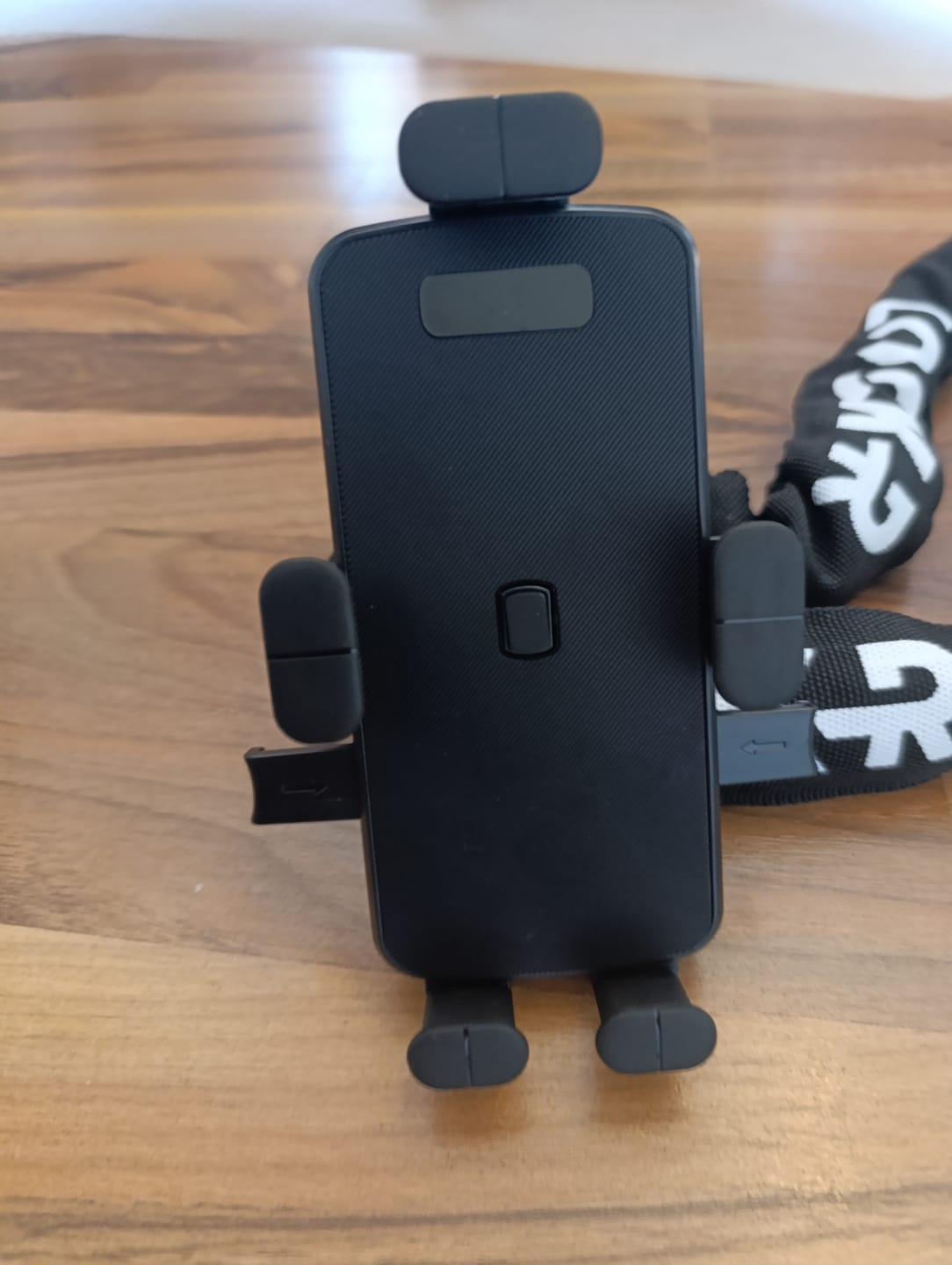 Customer photo review of LOCK-R | Telefoonhouder