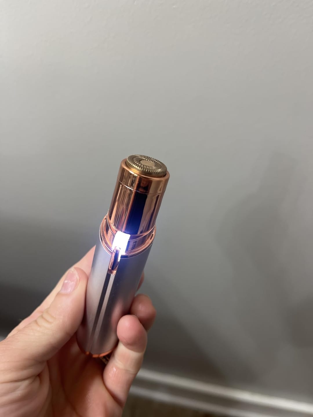 Customer photo review of Lumi™ Kompaktiškas elektrinis veido ir odos skustuvėlis