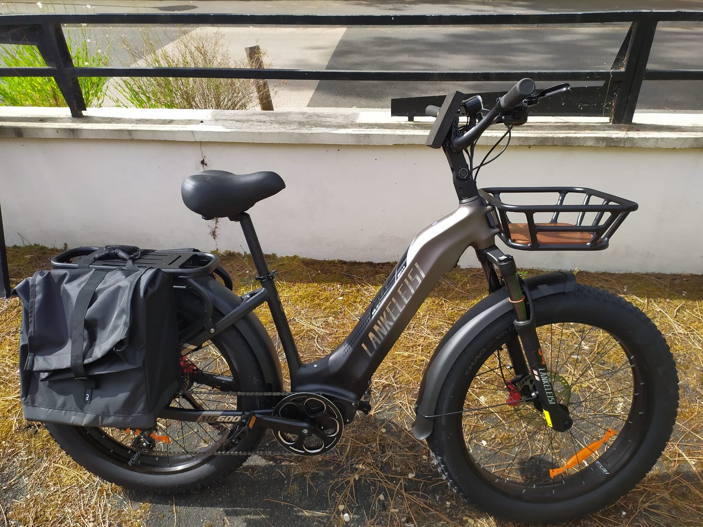 Customer photo review of Front Basket For Lankeleisi MG600 Plus/Wombat-1/MG600 Lite