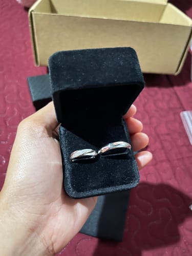Customer photo review of Upsize Fee for size 8 and up