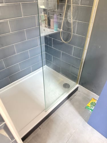 Customer photo review of 1100 x 800 Rectangle Stone Shower Tray