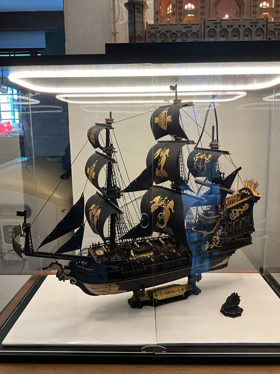 Customer photo review of Seahorse 3D Wooden Ship