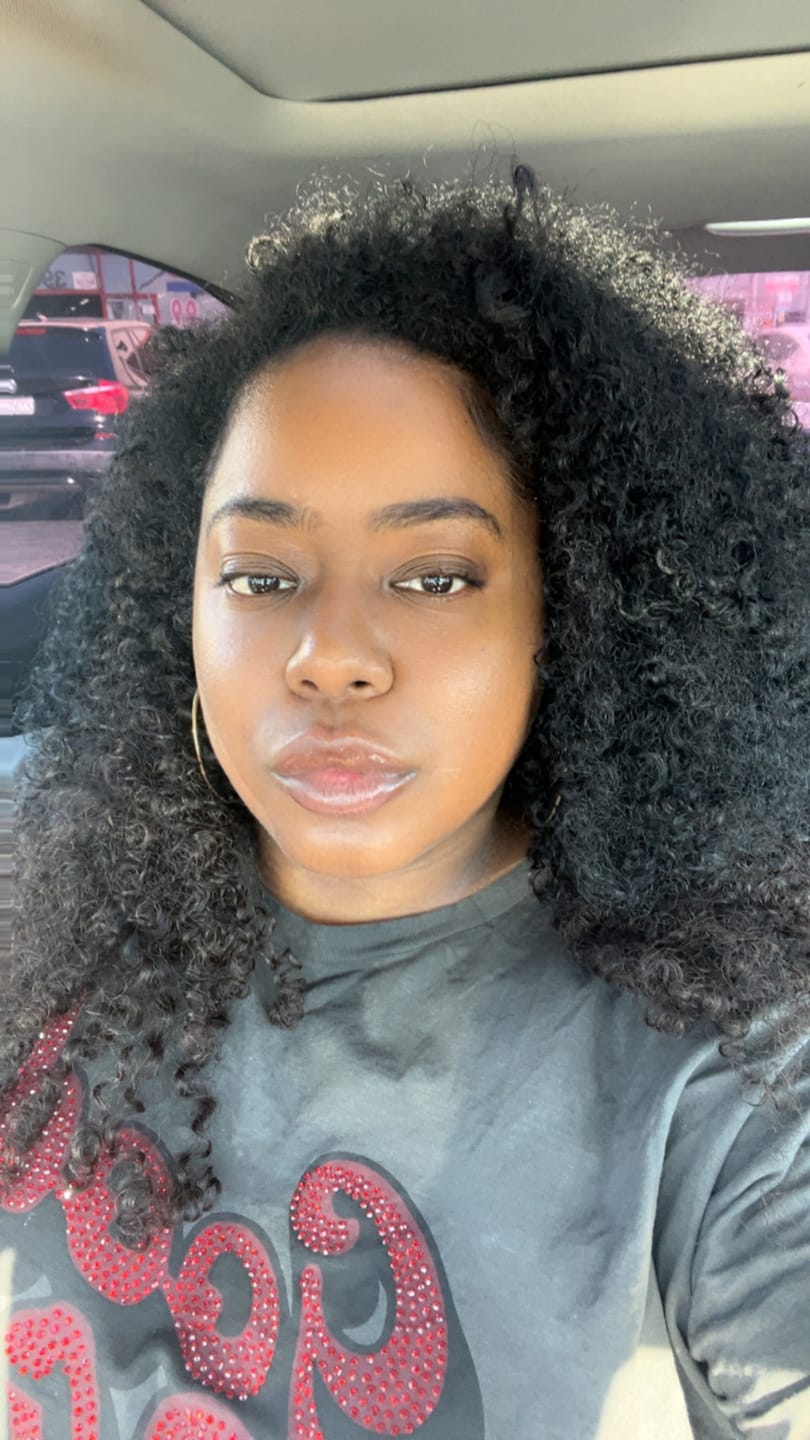 Customer photo review of Baby Curly 1b Raw