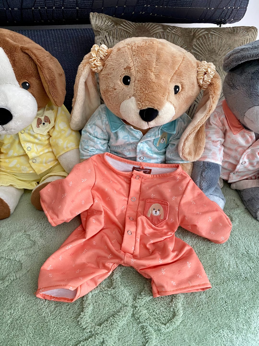 Customer photo review of Konijn WK Kleding Lotgenootje