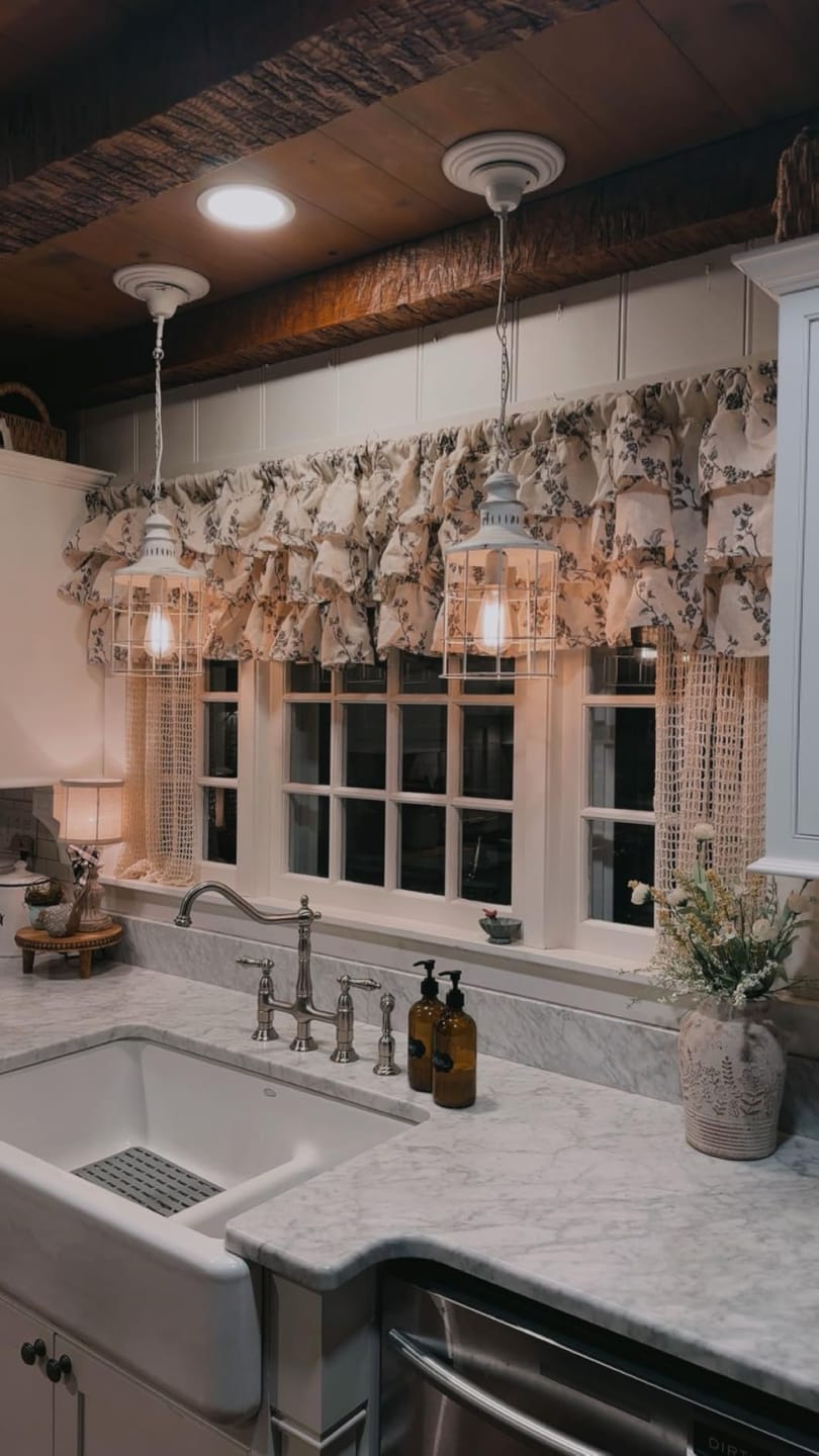 Customer photo review of Vine Blossom Ruffled Linen Valance