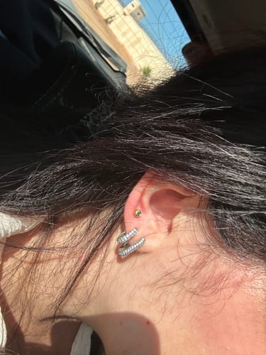 Customer photo review of Pendientes Lateral Brillante