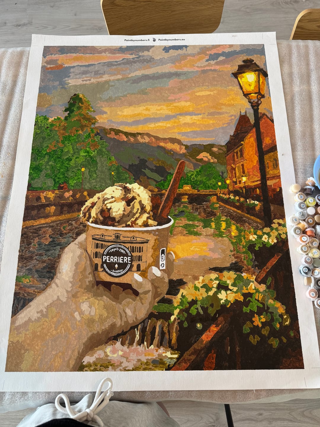 Customer photo review of Numeromaalaus omasta kuvasta