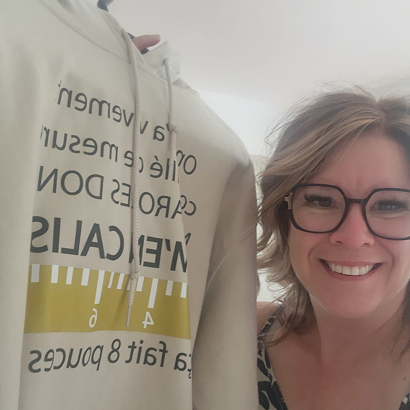 Customer photo review of HOODIE / MESURER MES PAROLES