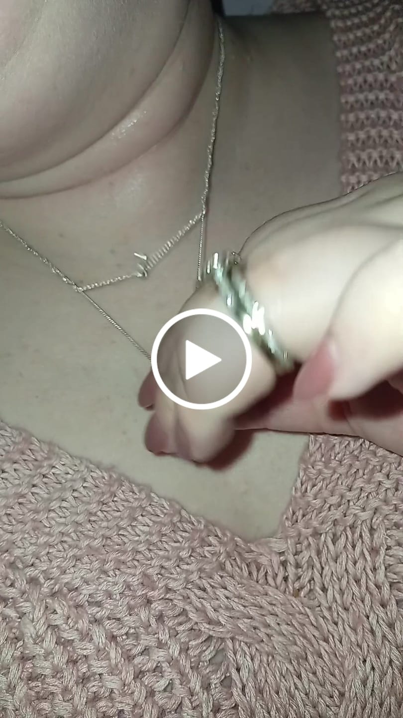 Customer video review of Moonstone Teardrop Pendant Necklace