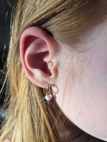 Customer photo review of Pendientes Aros Corazón