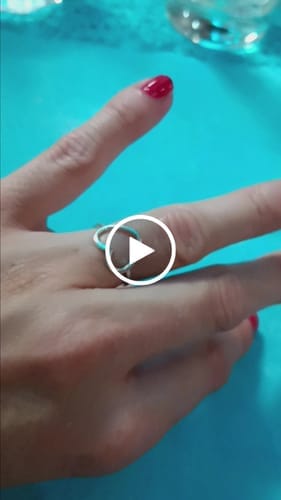 Customer photo review of Anillo Minimalist Heart