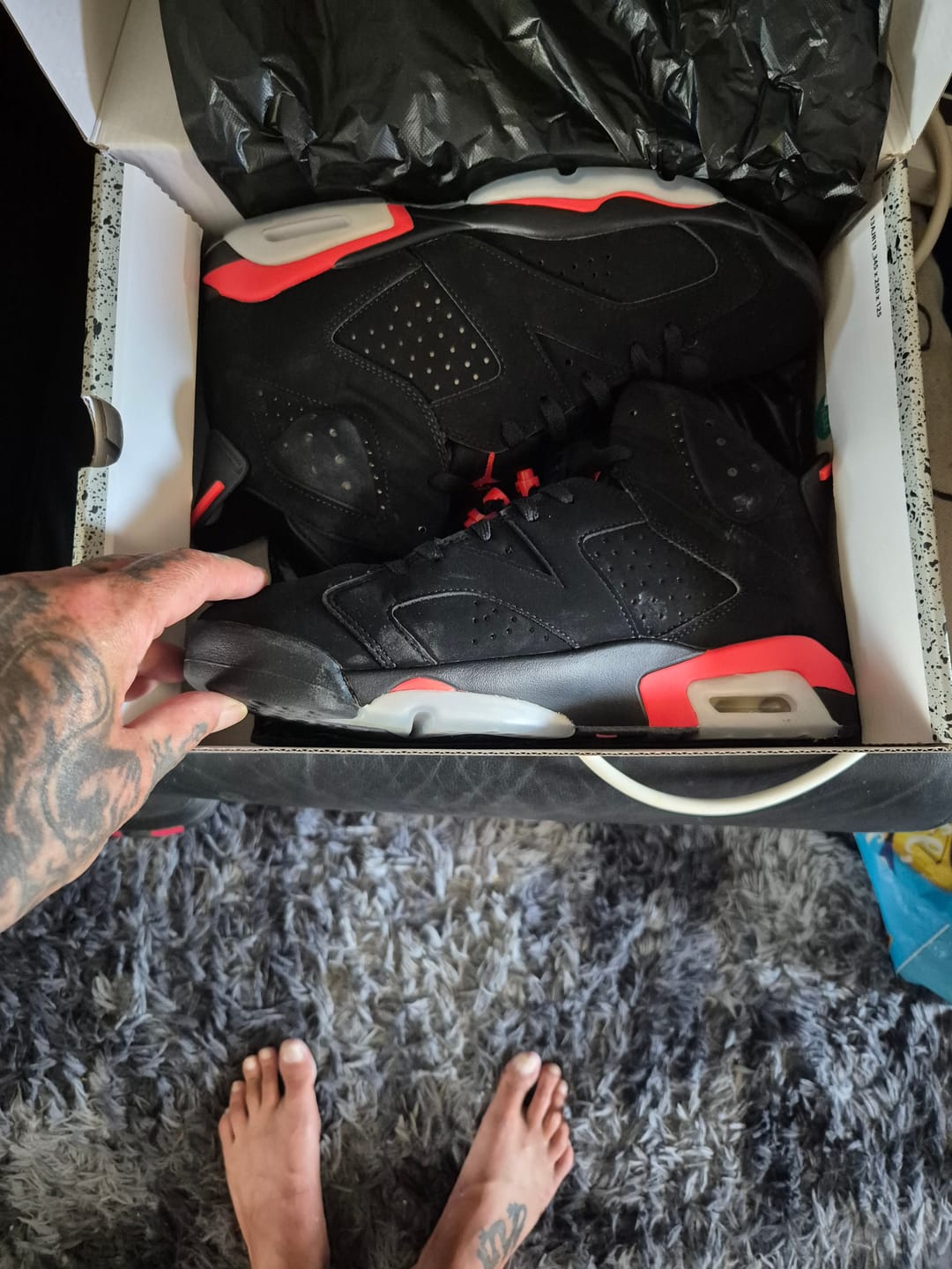 Customer photo review of AJ6 Retro 'Black Infrared' (2019)