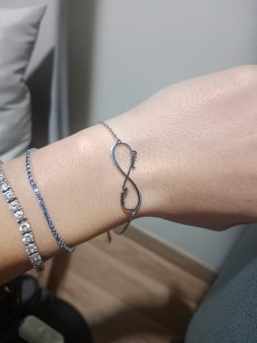 Customer photo review of Pulsera Infinito - Personalizado