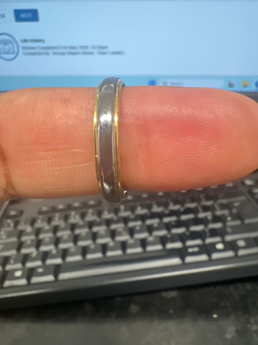 Customer photo review of Vulcan Mirror 4mm Wonder Ring