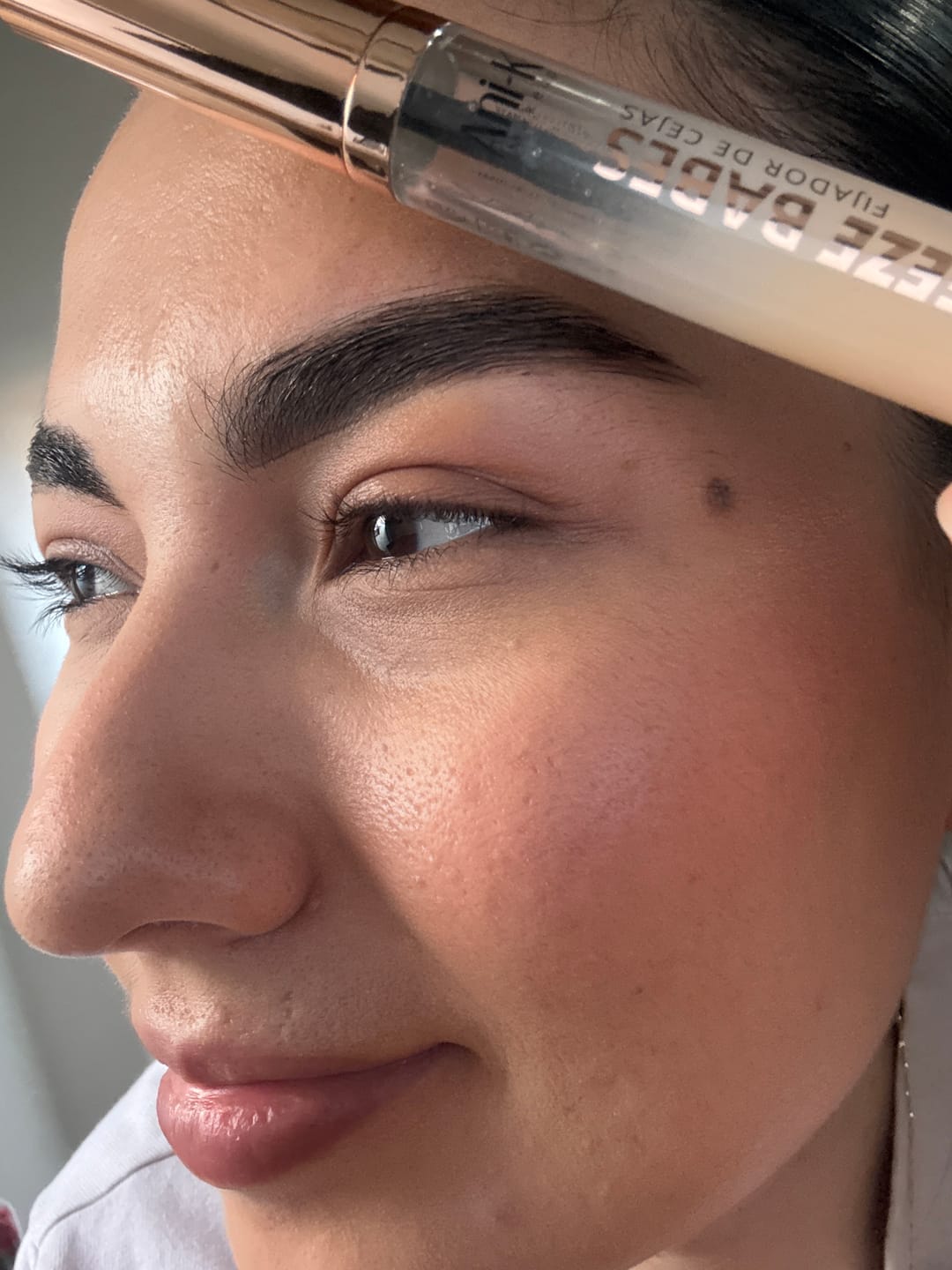 Customer photo review of Gel Fijador de Cejas Freeze Babes