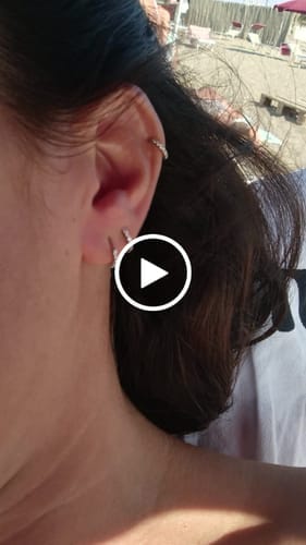 Customer photo review of Pendientes Triple Aros