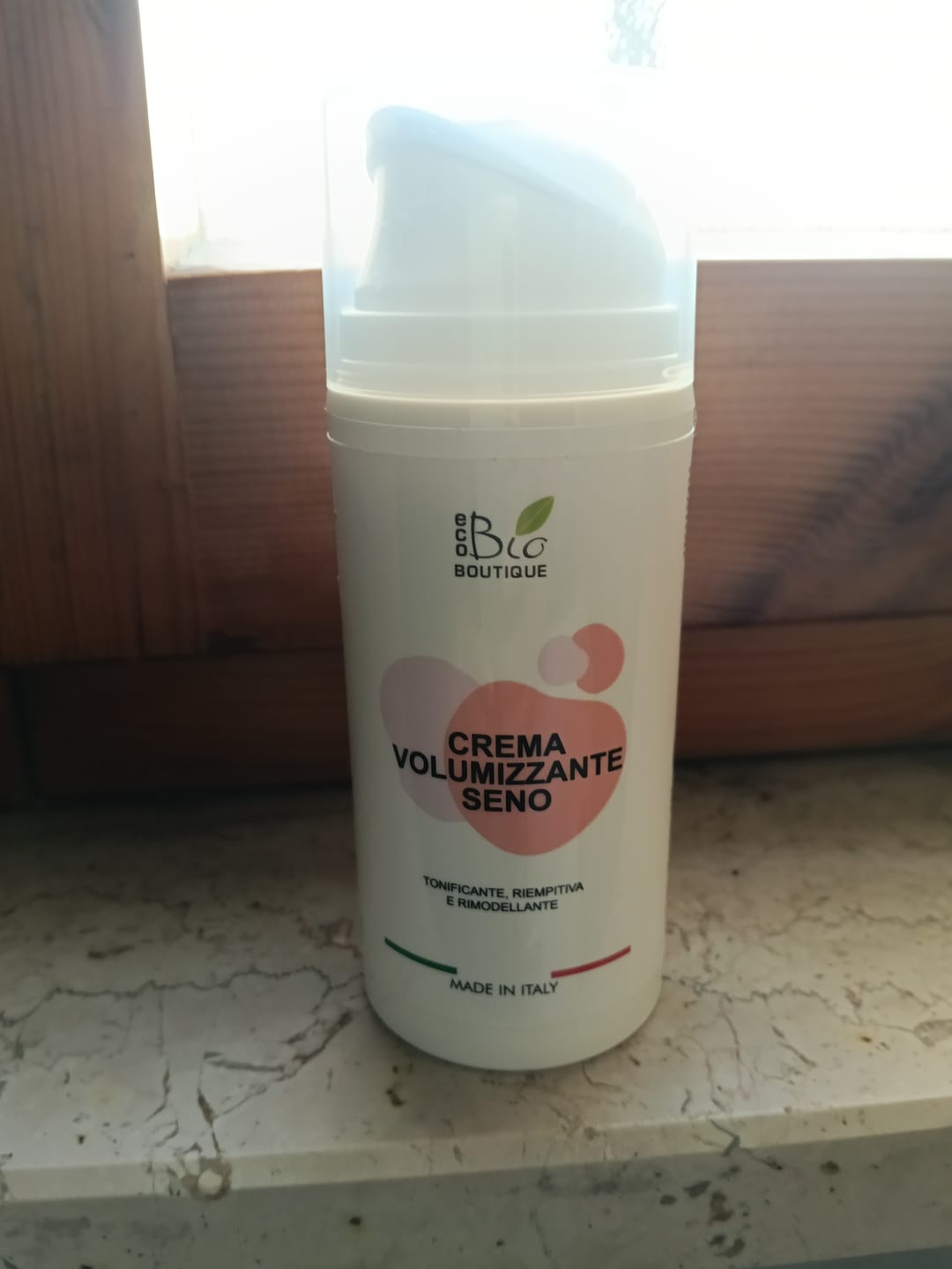 Customer photo review of Crema Volumizzante Seno
