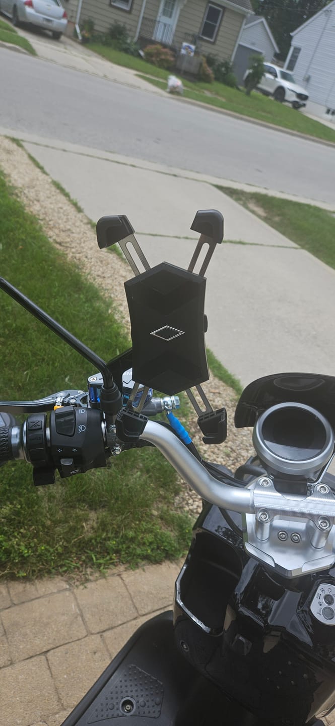 Customer photo review of Universal Smartphone Holder