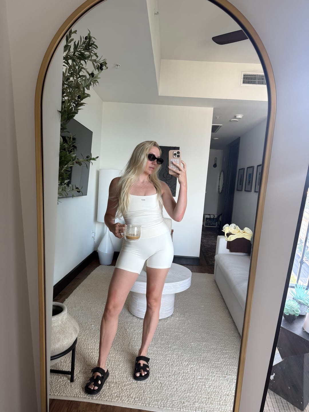 Customer photo review of The Sculpt Tank Cream & Black