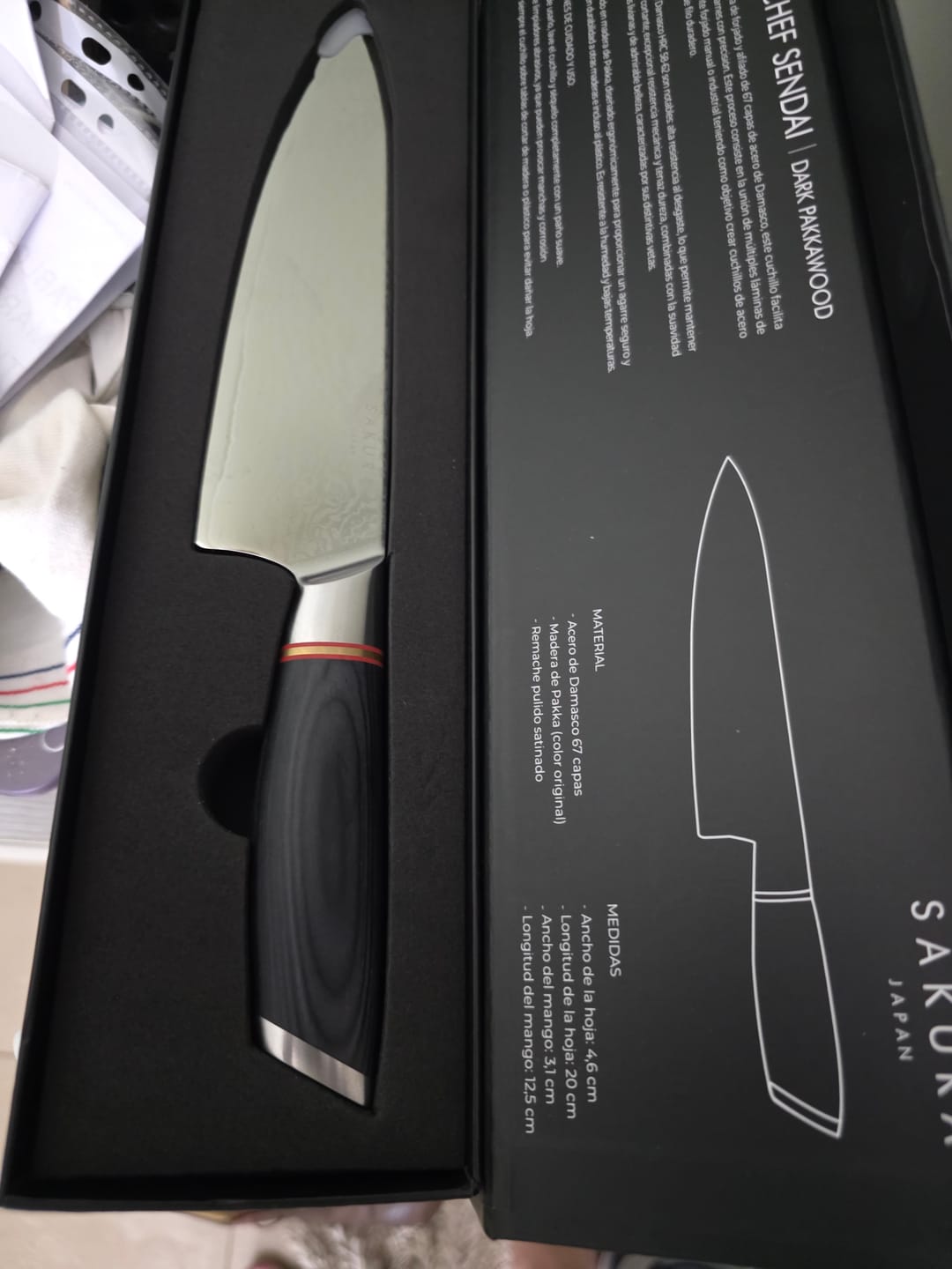 Customer photo review of Cuchillo Sakura Pakkawood