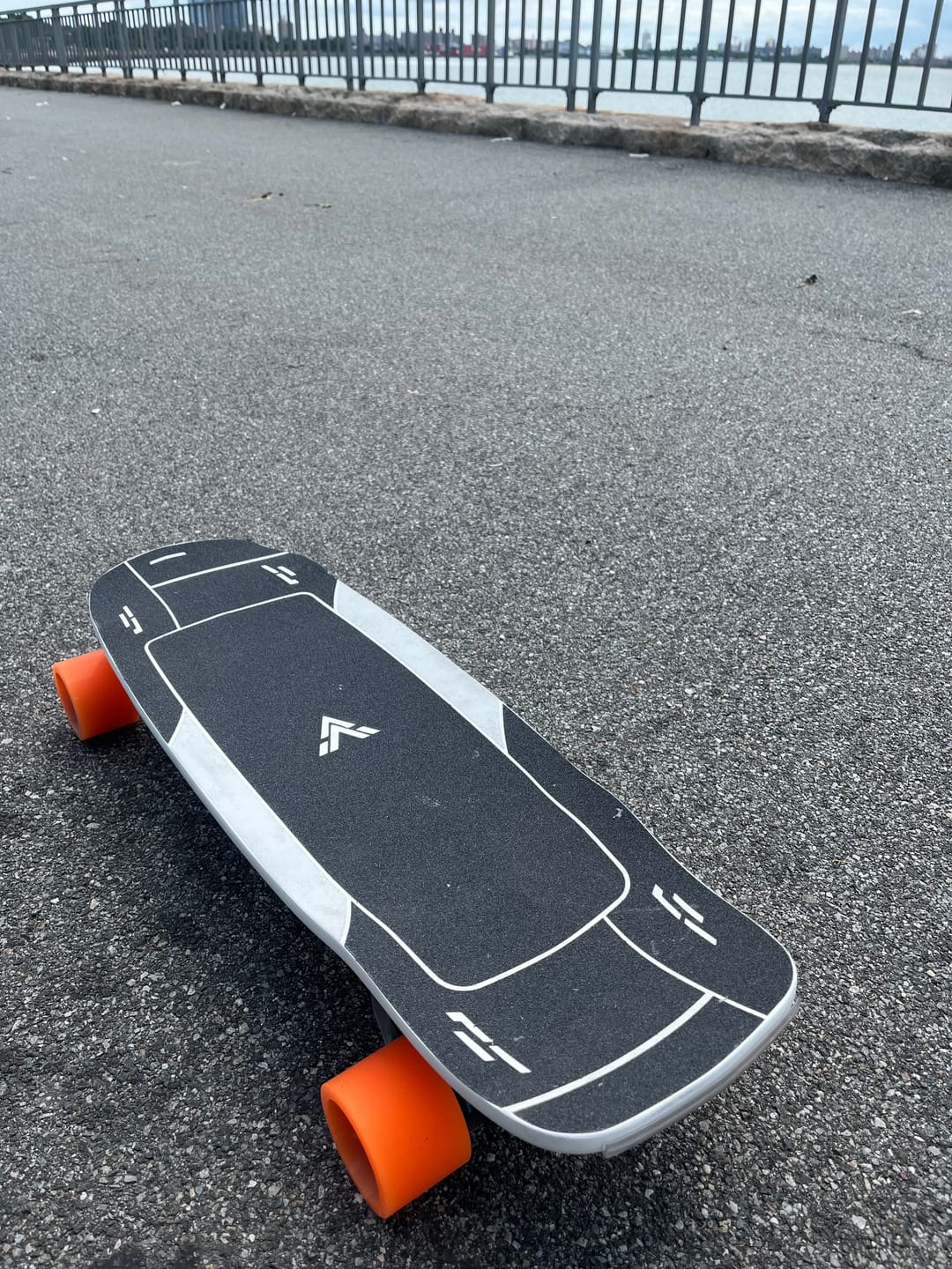 Customer photo review of Acedeck® Stella Blizzard-Most Powerful Portable Electric Skateboard & Shortboard