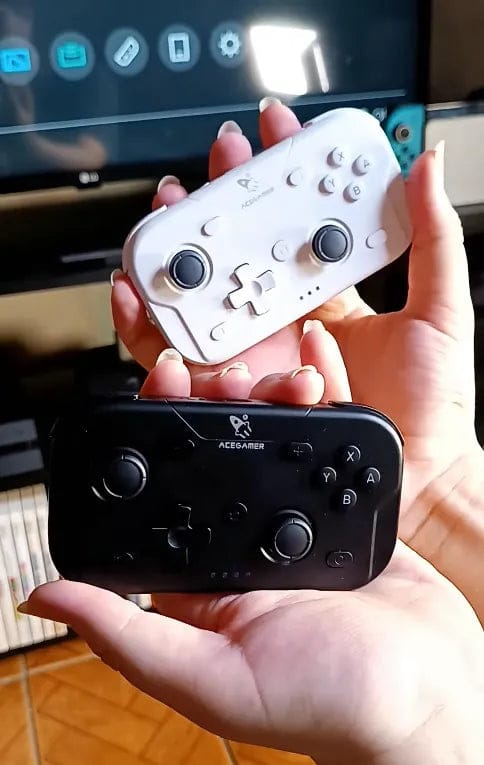 Customer photo review of AceGamer T50 2-Pack Wireless Pocket Controllers
