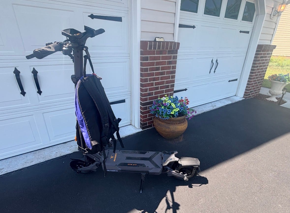 Customer photo review of Ausom DT2 Pro Electric Scooter