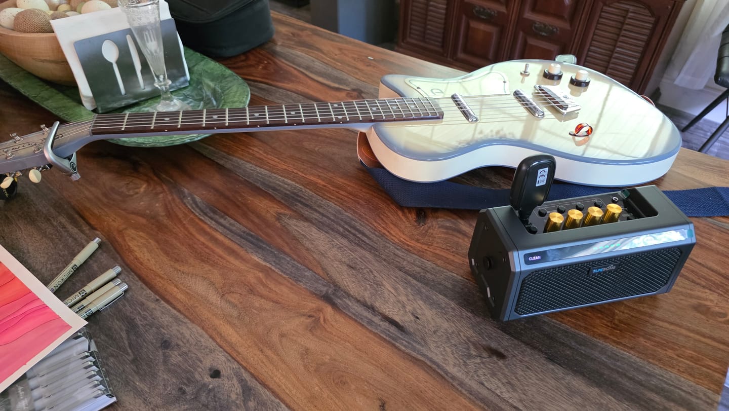 Customer photo review of TuneBomb 10W Portable, Rechargeable Practice Mini Amp – For Guitar & Bass