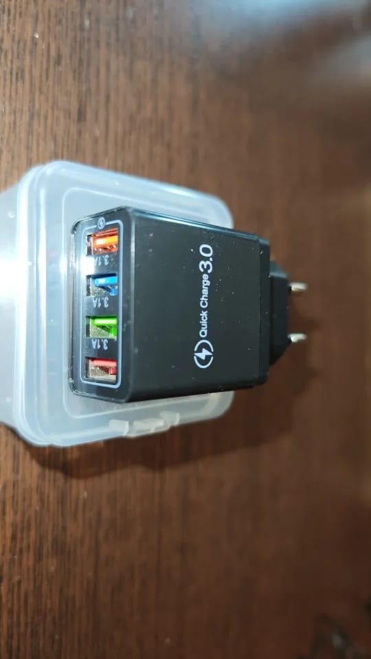Customer photo review of ⚡ One Charger. Four Devices. Zero Waiting.⚡