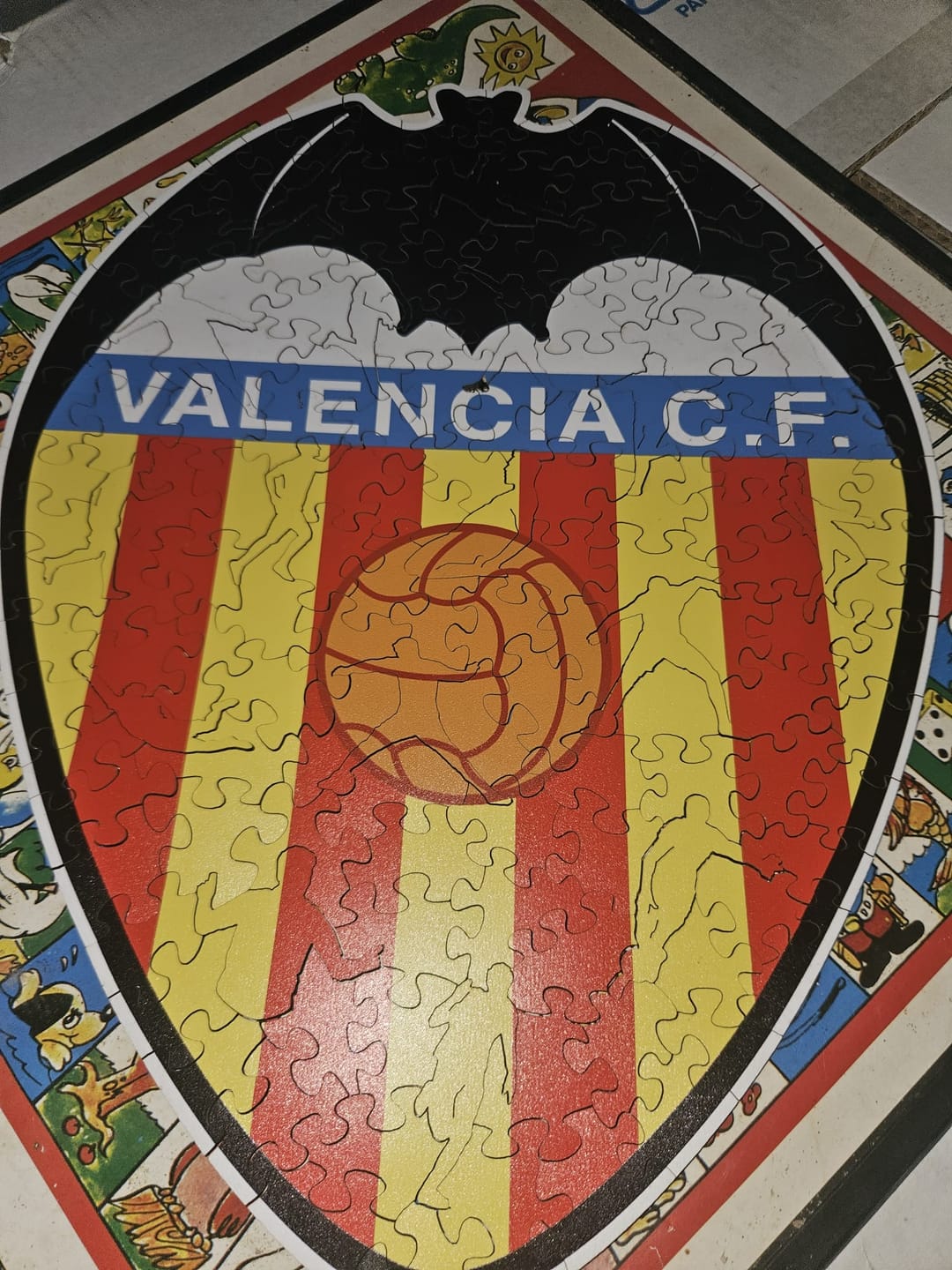 Customer photo review of Valencia CF® Logo - Puzzle de Madera