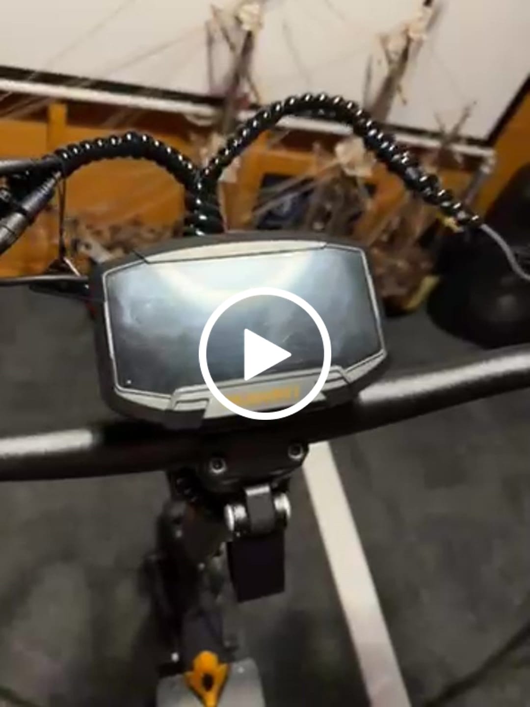 Customer video review of Ausom L1 Electric Scooter