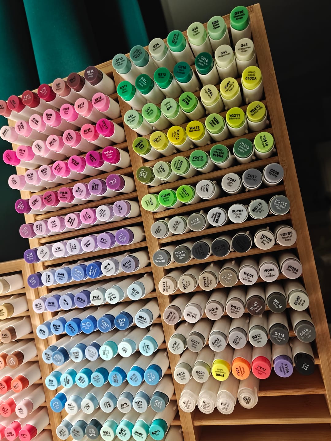 Customer photo review of Ohuhu Bamboo Marker Organizer (Europe Only)