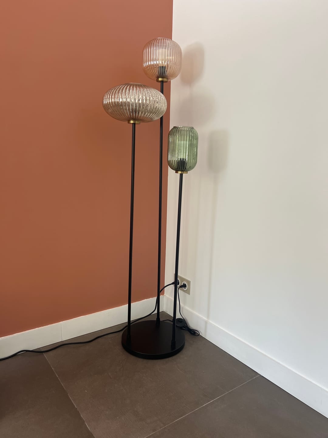 Customer photo review of Lampadaire en verre vintage CRISTALI | 3 luminaires à personnaliser